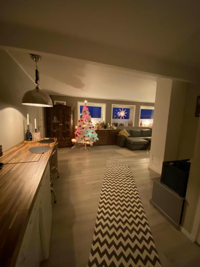 Lyngen, Mackay Appartment, Lyngen Lyngseidet Luaran gambar