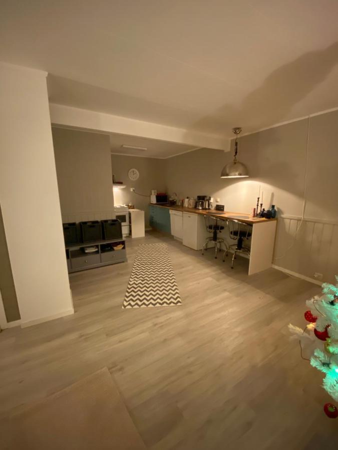 Lyngen, Mackay Appartment, Lyngen Lyngseidet Luaran gambar