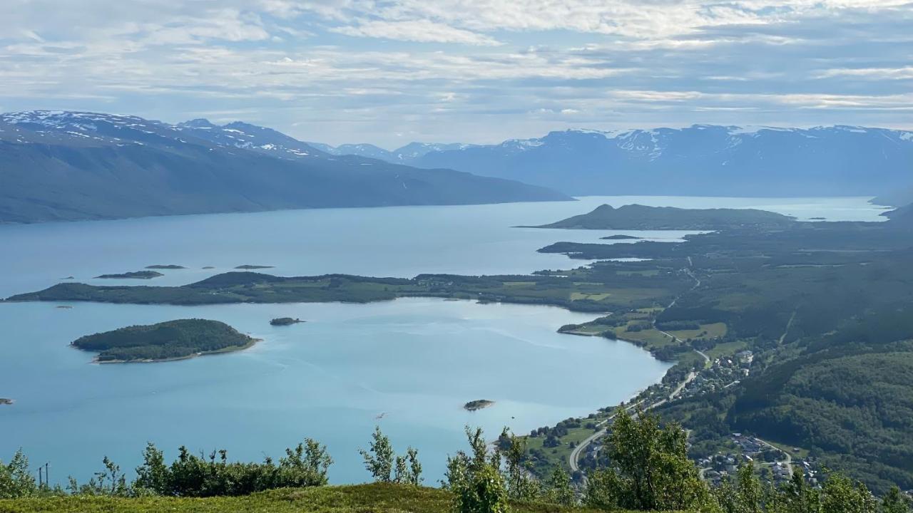 Lyngen, Mackay Appartment, Lyngen Lyngseidet Luaran gambar