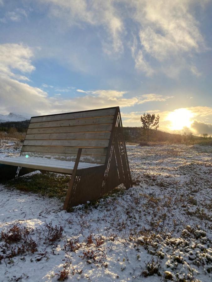 Lyngen, Mackay Appartment, Lyngen Lyngseidet Luaran gambar