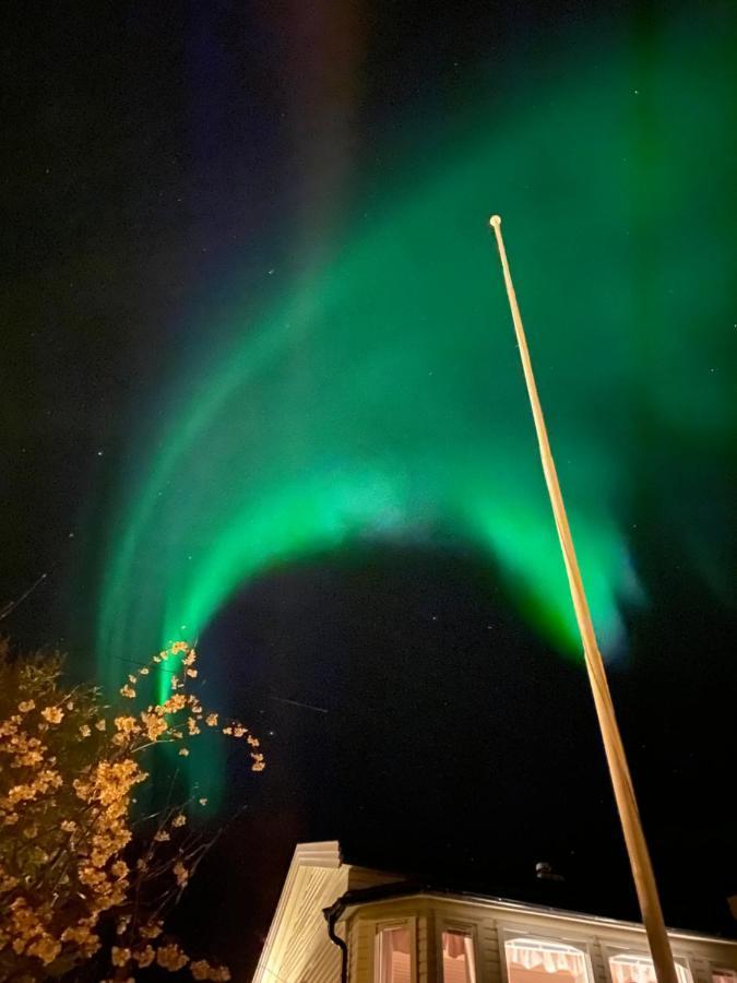 Lyngen, Mackay Appartment, Lyngen Lyngseidet Luaran gambar
